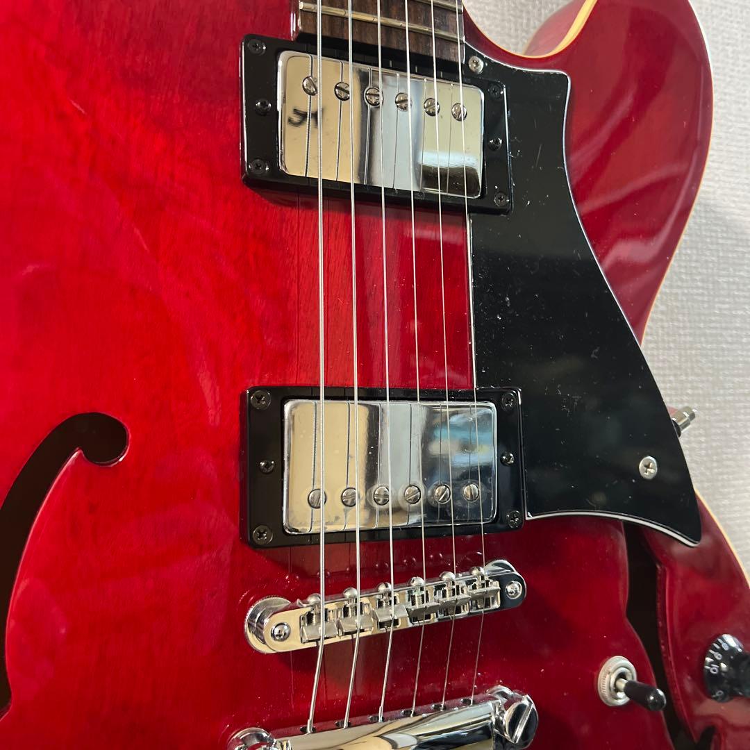 Cort セミアコースティックギター レッド