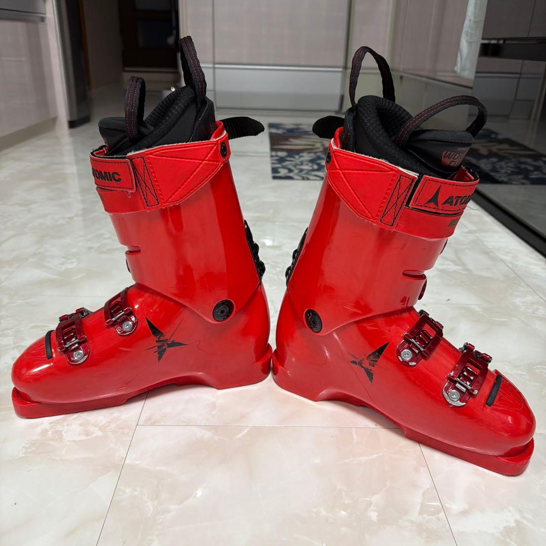 ATOMIC REDSTER TEAM ISSUE 130スキーブーツ