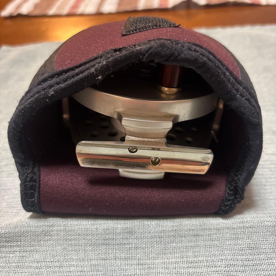 ハウス・オブ・ハーディ製　BOUGLE フライリール