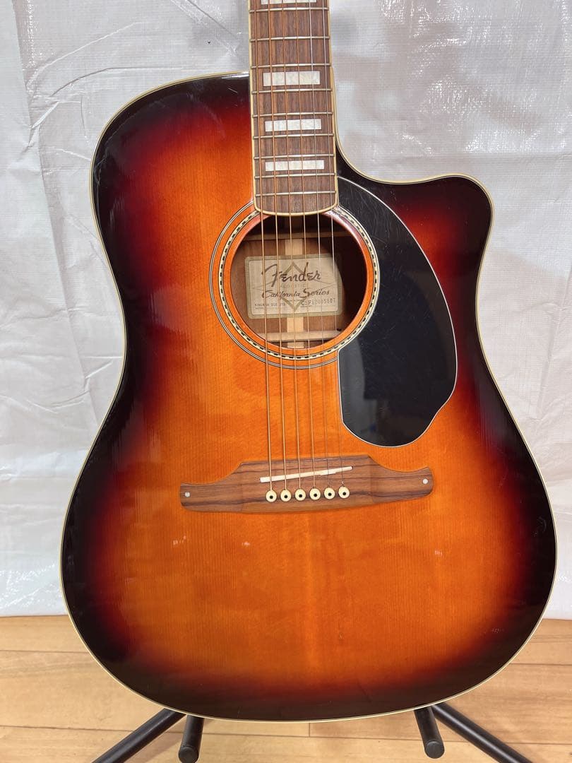 ギター Fender KINGMAN SCE 3TS California Series