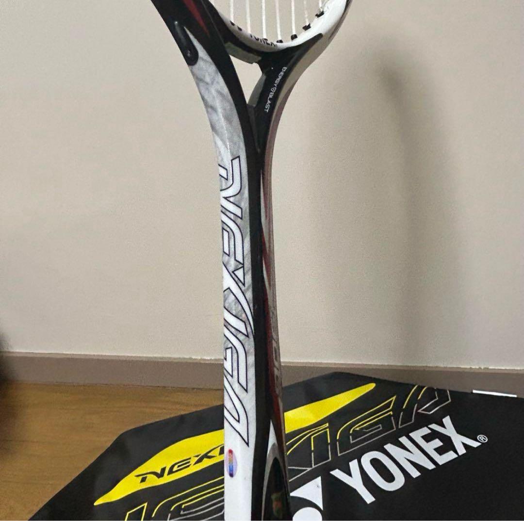 【美品】廃盤品 ケース付き ヨネックス ネクシーガ90G UL1 後衛向き