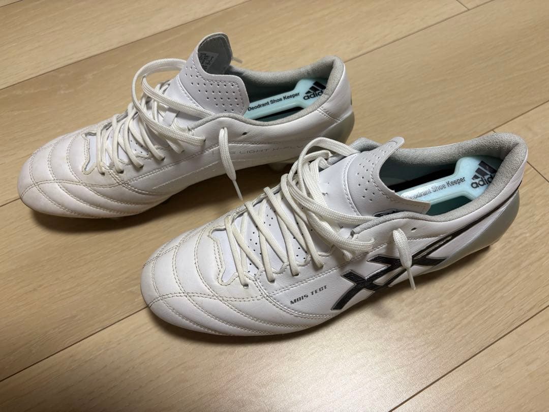 DS LIGHT X-FLY 4 サッカースパイク　27.0