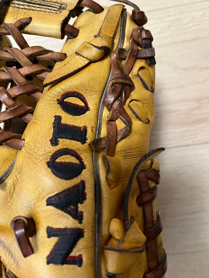 阪神タイガース　西田　実使用　グローブ　背番号33