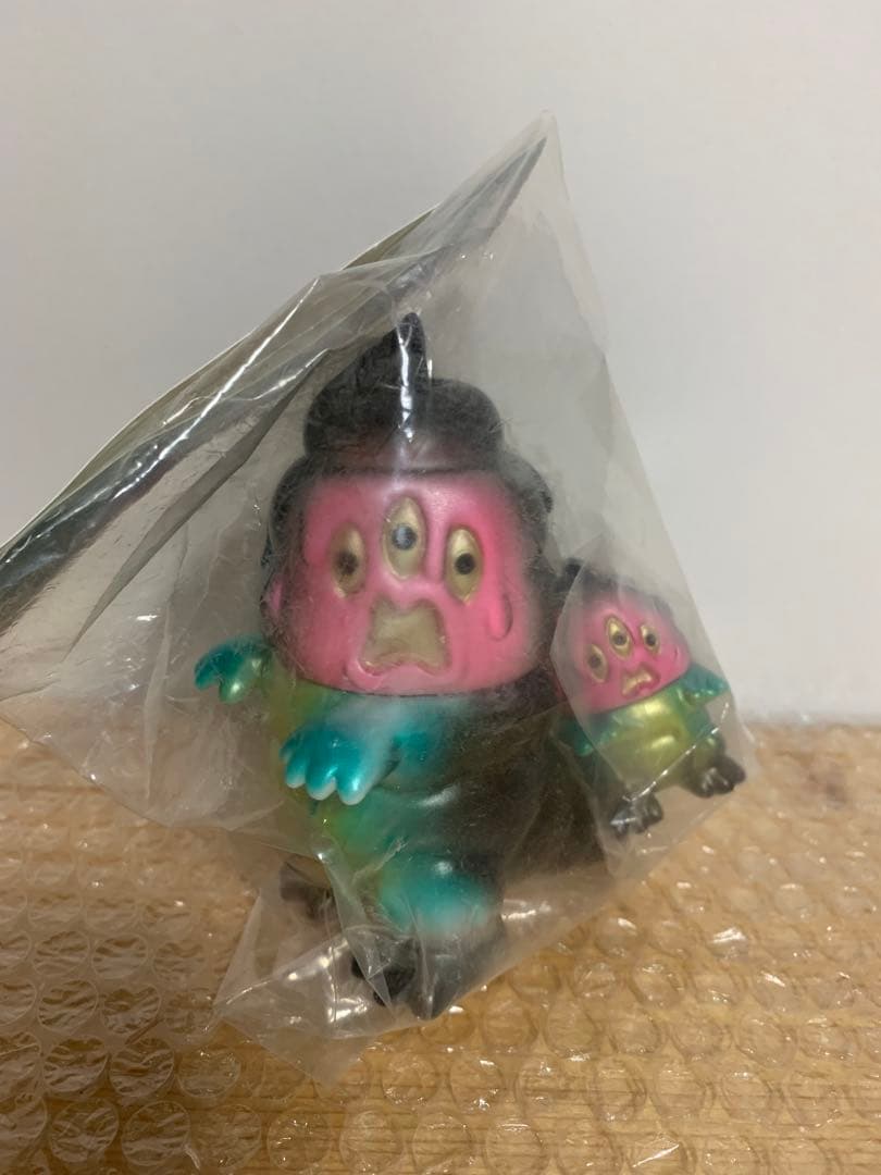 アートジャンキー シットン 墓場の画廊（大阪店）別注カラー ソフビ