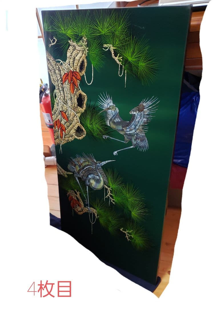 迫力有る精密アート作品。表面クリアー塗装仕上