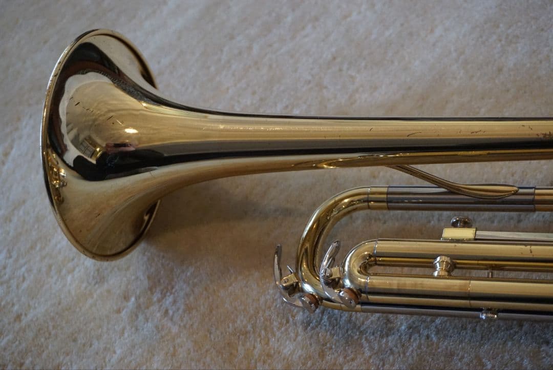 YAMAHAトランペット YTR-2320E 初心者オススメ 【メンテナンス済】