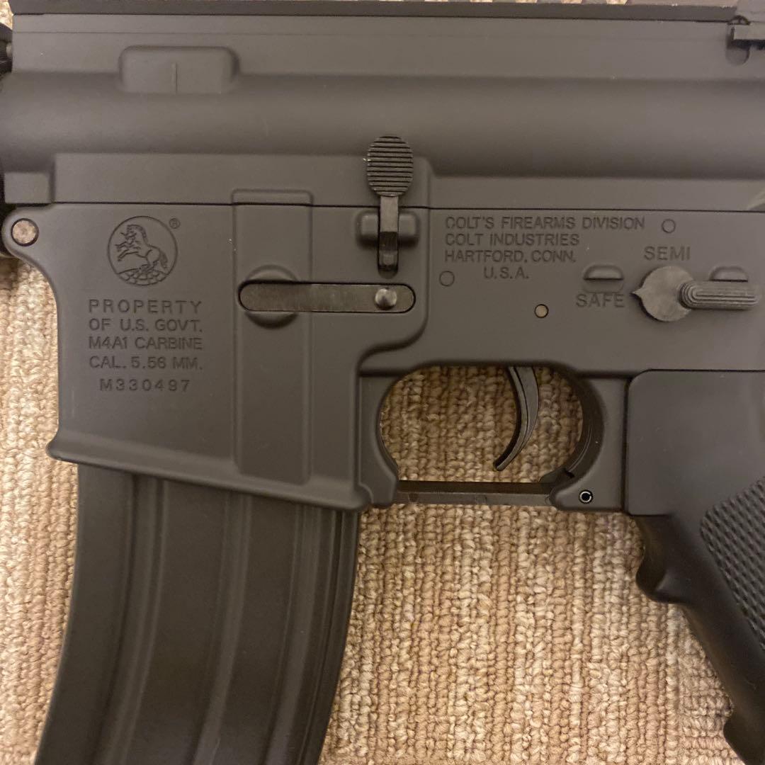 東京マルイ M4A1カービン 電動ガン 18禁