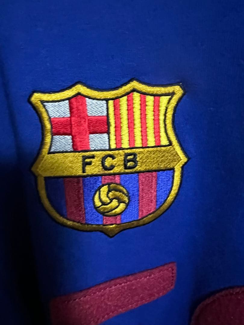 貴重品 日本未発売 バルセロナ 刺繍 ハーフジップ