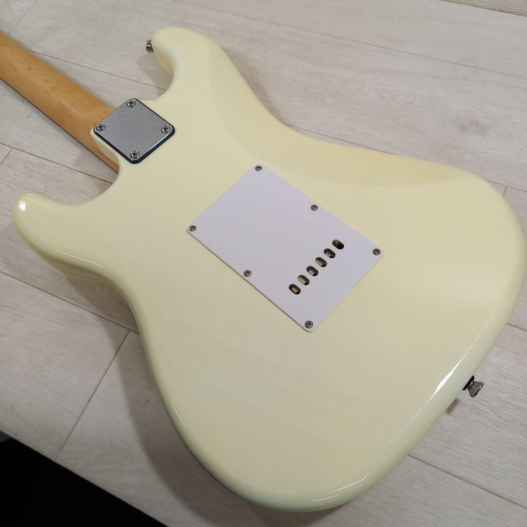 Ikebe Jungle Guitars ストラトキャスター ビンテージホワイト