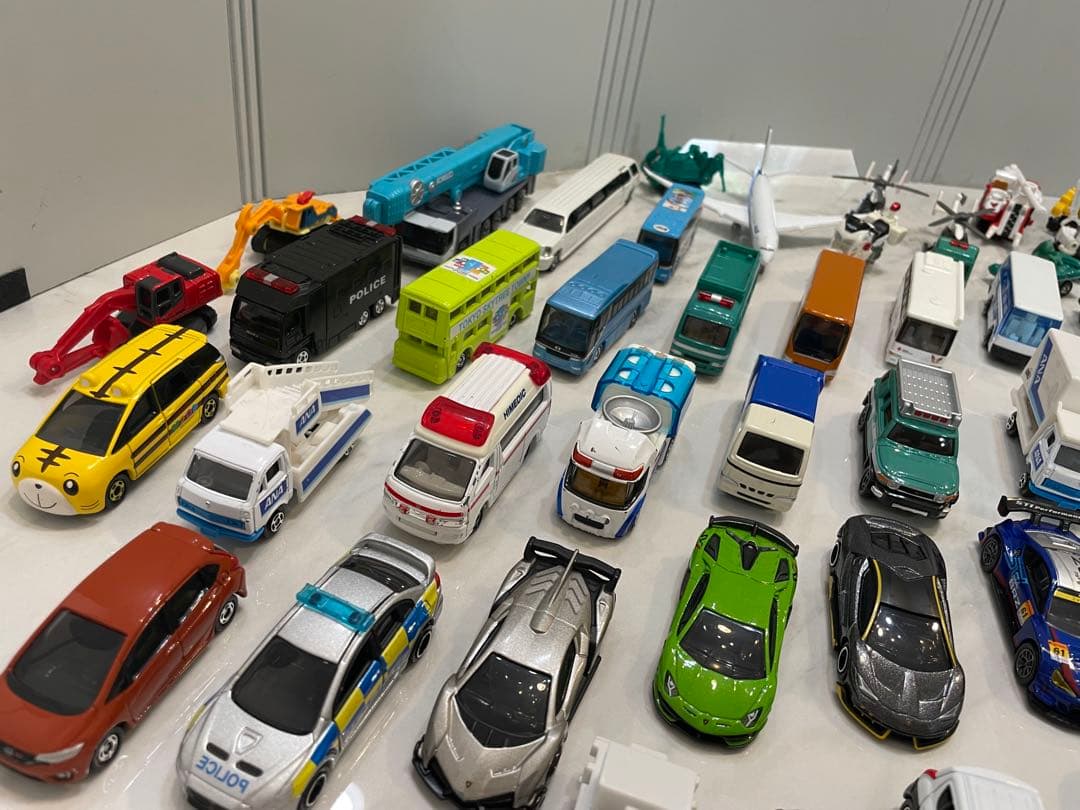 トミカ　など　まとめ売り
