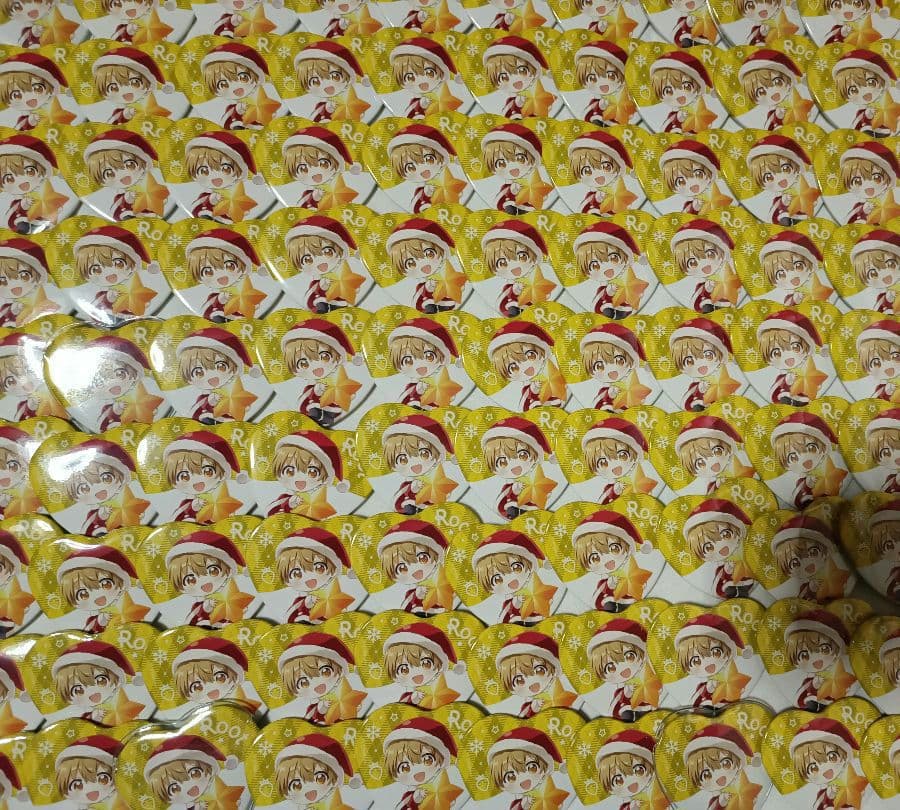 すとぷり　るぅと　ハートの缶バッチ　2023　winter デフォ　クリスマス