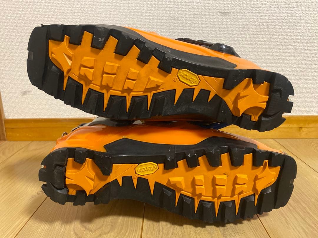 SCARPA MAESTRALE スカルパ マエストラーレ26.5CM