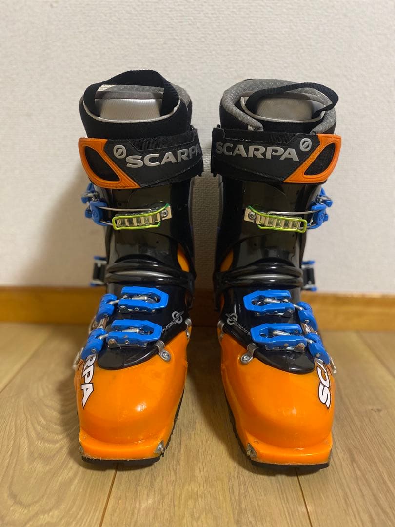 SCARPA MAESTRALE スカルパ マエストラーレ26.5CM