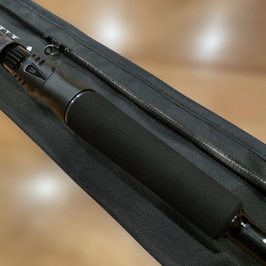 新品未使用　ダイワ バスロッド タトゥーラ XT 662MRB-G