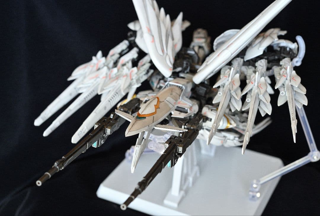 プラモデル日本未発売ウイングガンダムスノーホワイトプレリュード「白雪姫」