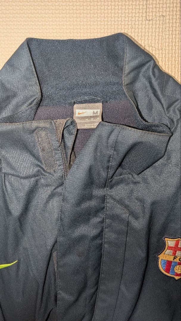 Nike FC Barcelona ブルゾンジャンバー Mサイズネイビー（中古）