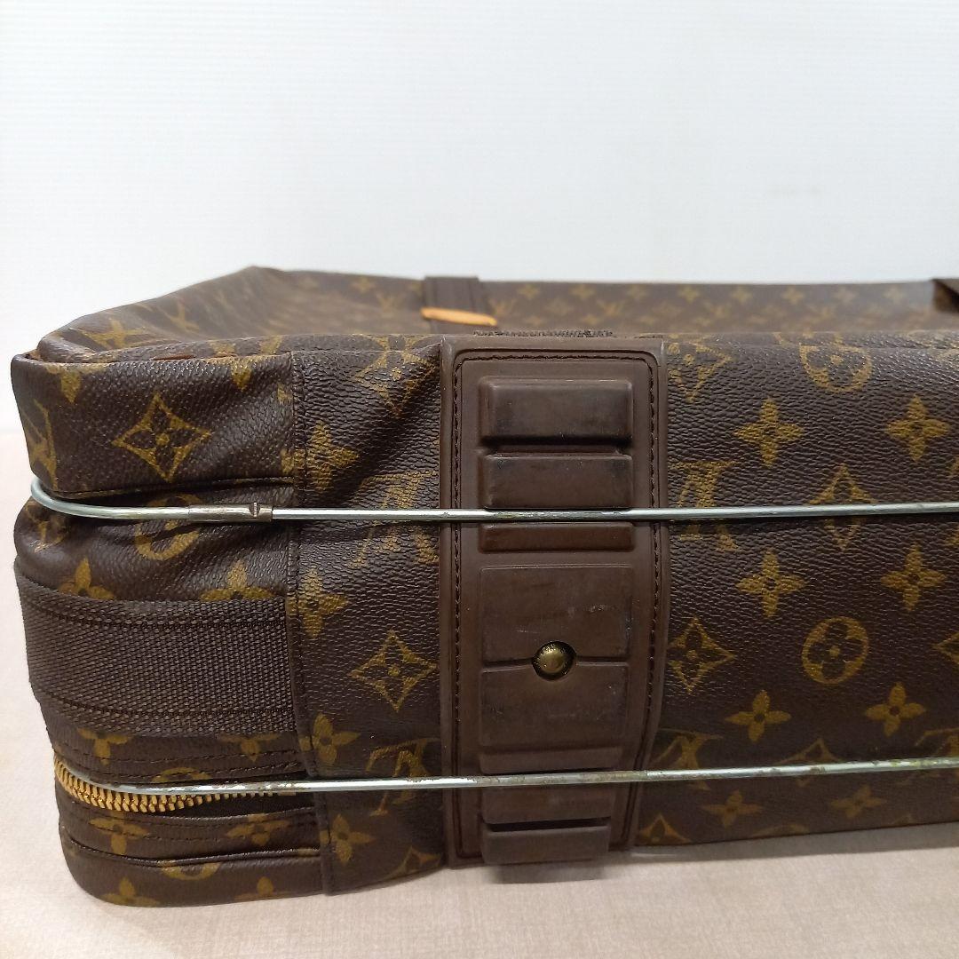 LOUIS VUITTON モノグラムサテライト70 ボストンバッグ