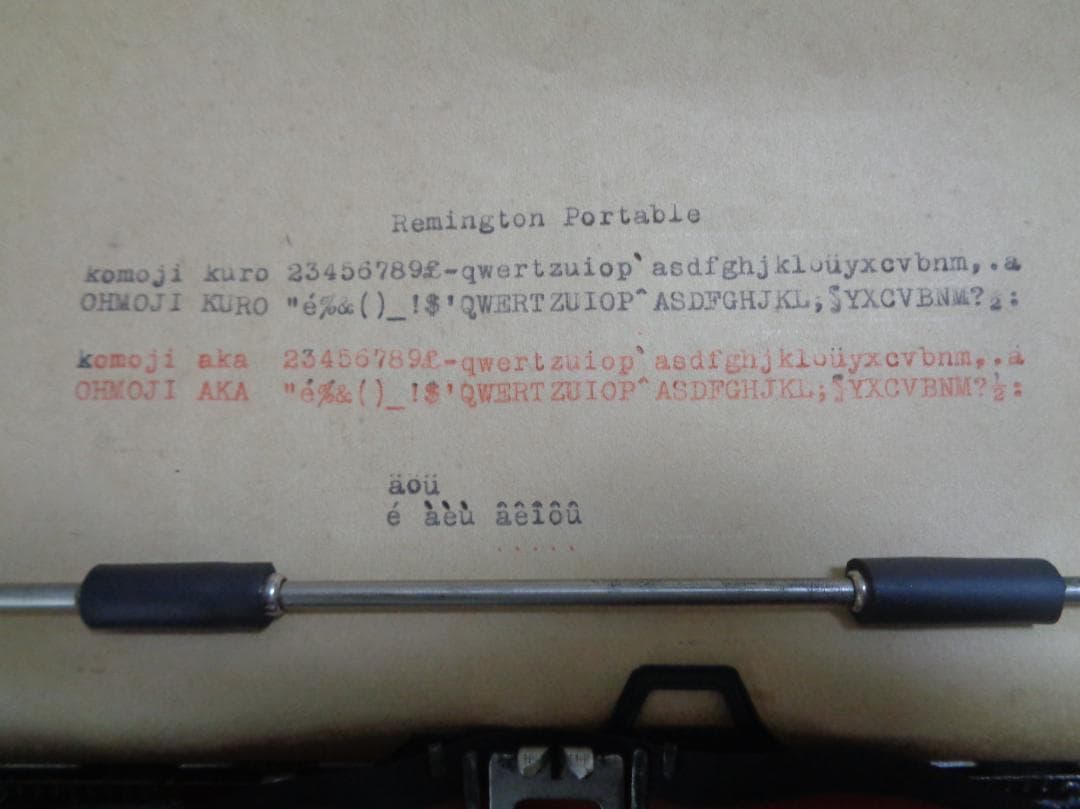 実働品　Remington Portableレミントンタイプライター ドイツ仕様