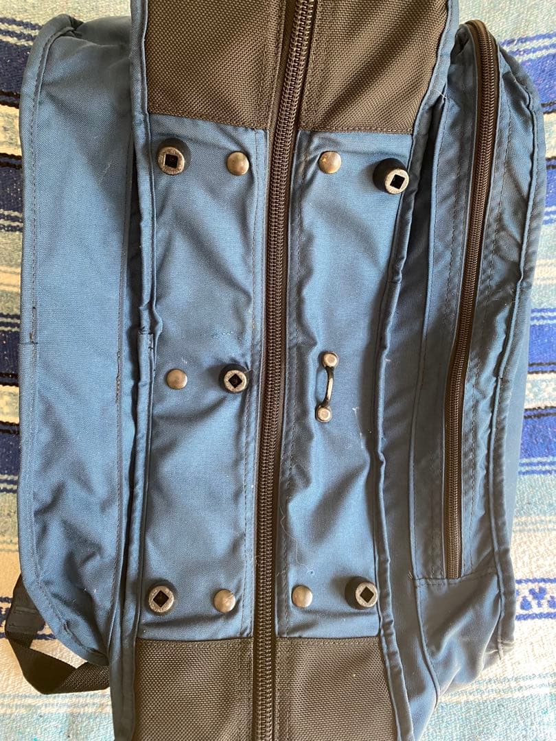 kiva トラベル　ガーメント　バッグ