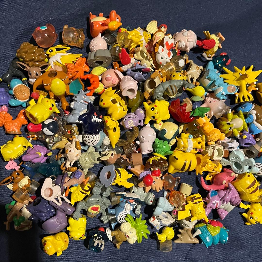 ポケモン　ガチャガチャ　フィギュア　フルカラースタジアム　108匹　初代