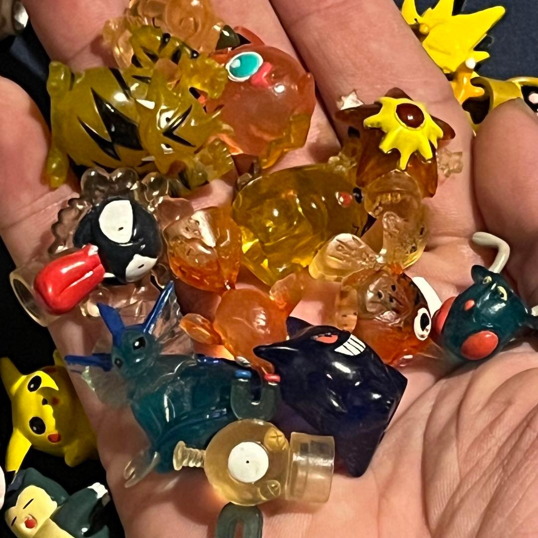 ポケモン　ガチャガチャ　フィギュア　フルカラースタジアム　108匹　初代