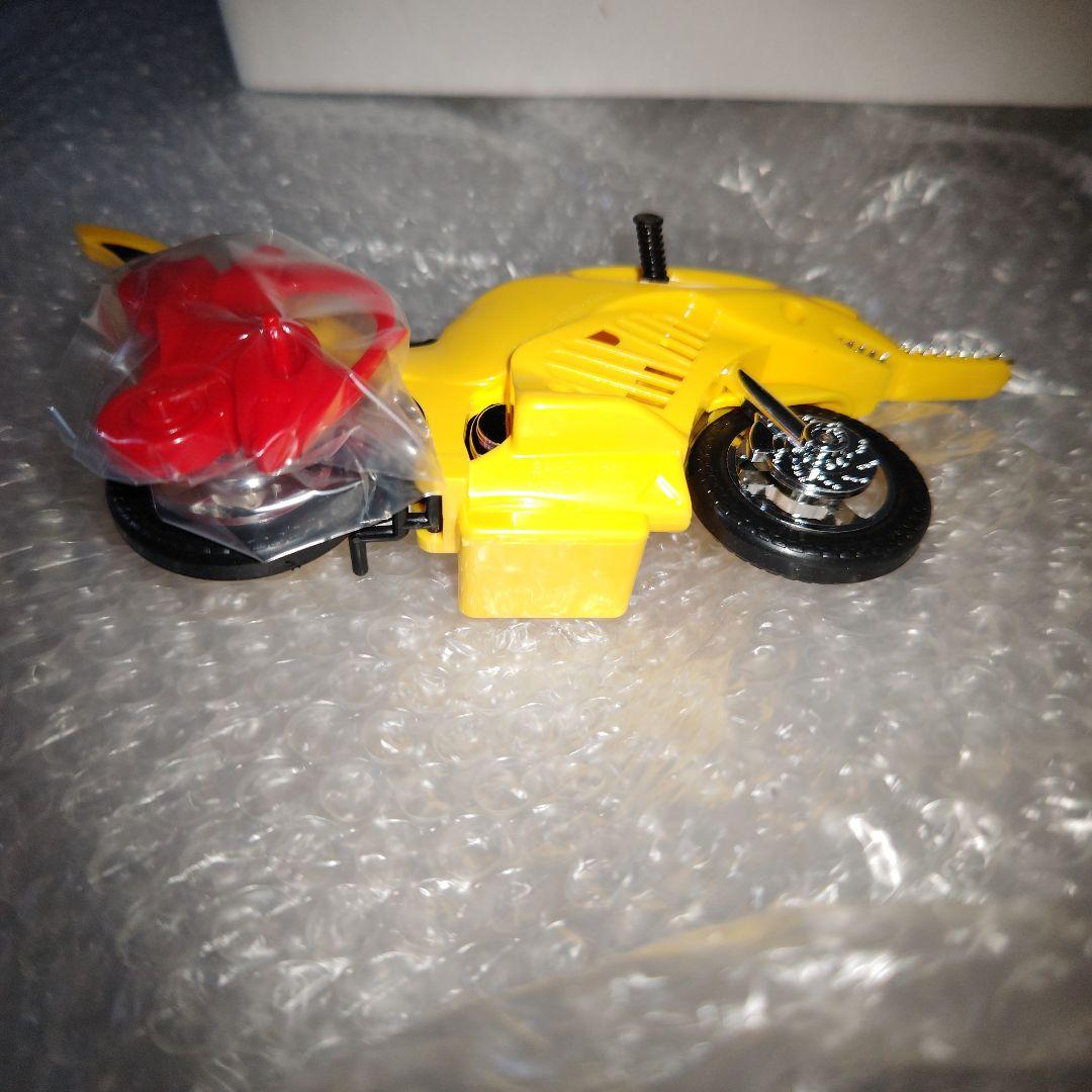 忍者戦隊カクレンジャー　プラデラ　シャークランチャー