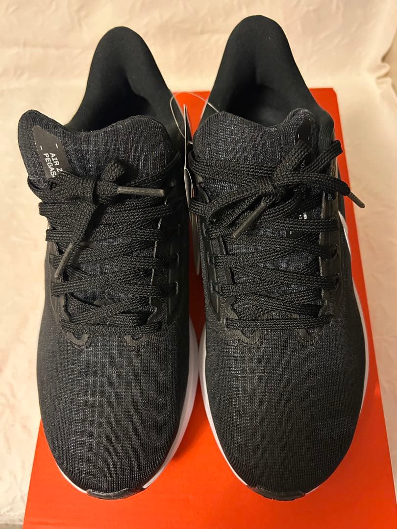 ととーに NIKEペガサス39 23.5cm