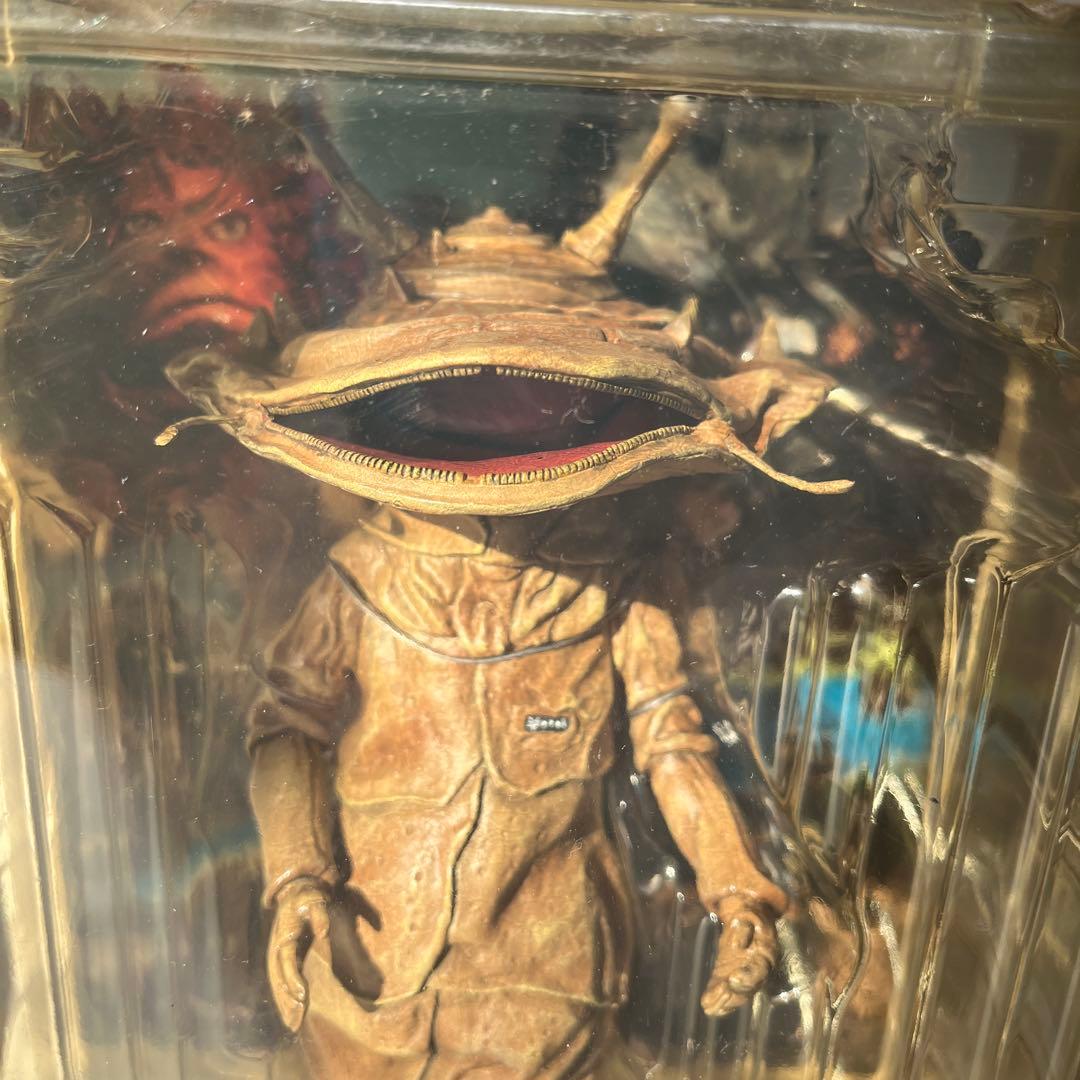 カネゴンフィギュア　ウルトラＱ