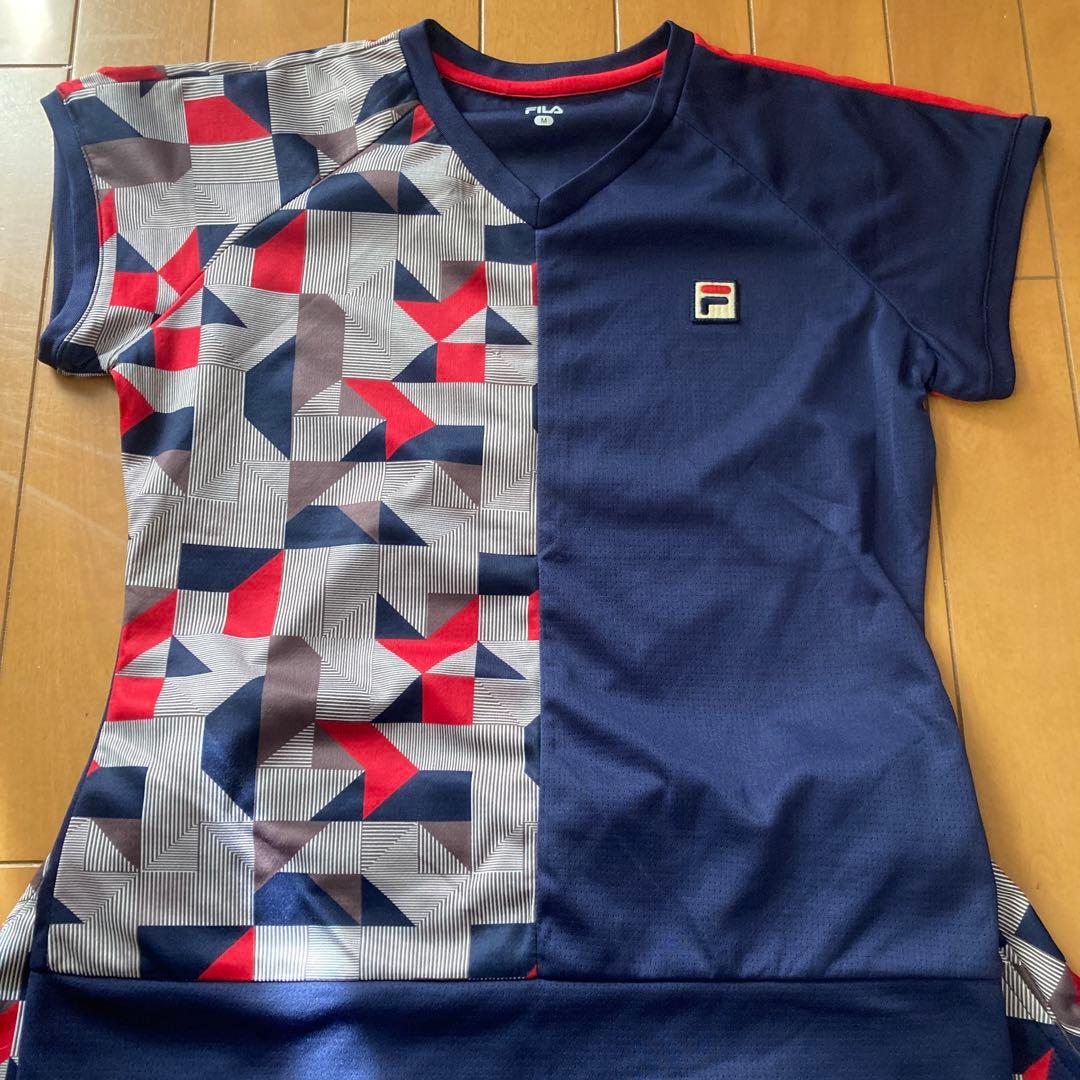 フィラ　上下セット　M size