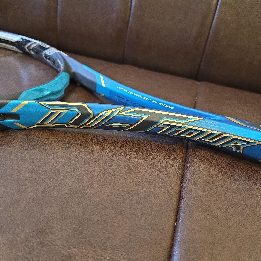 新品　ミズノ　ラケット　DI-T TOUR
