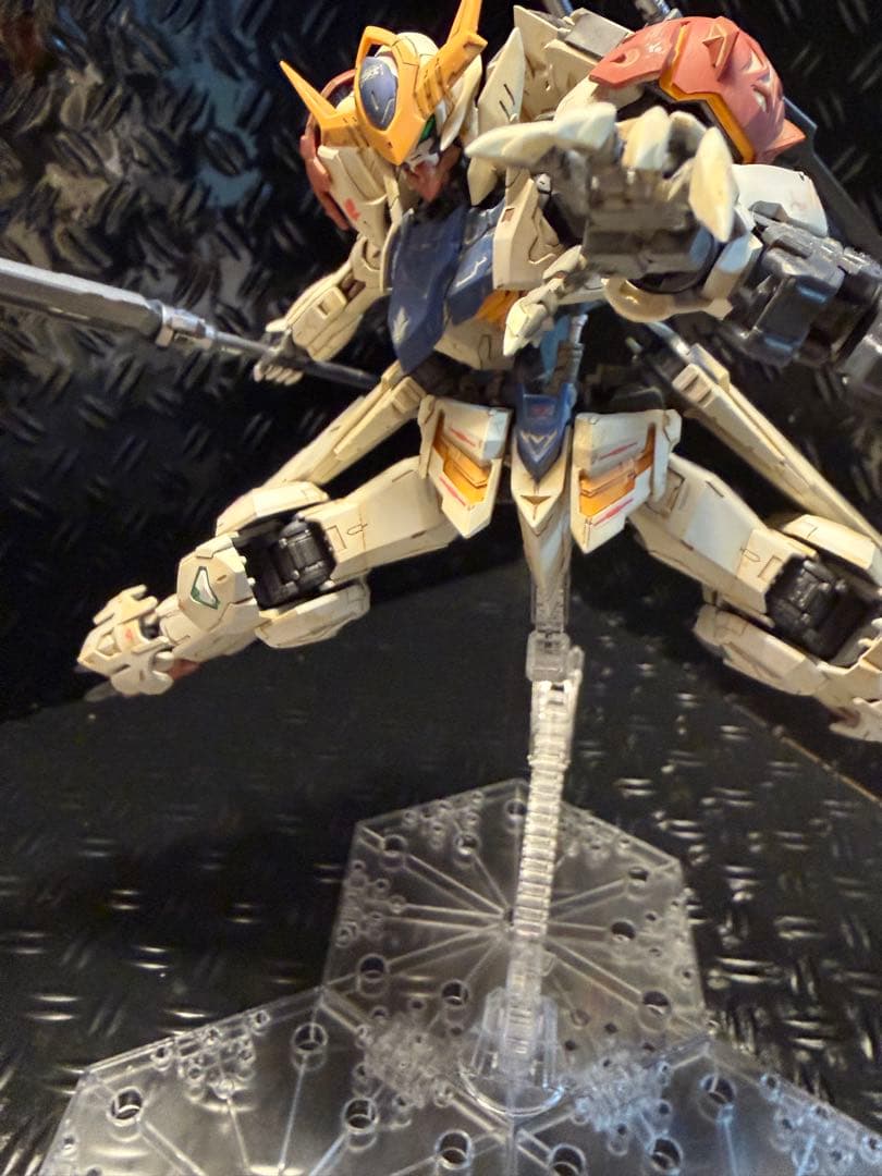 MG ガンダム　バルバトスルプス　完成品
