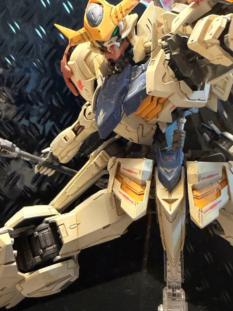 MG ガンダム　バルバトスルプス　完成品