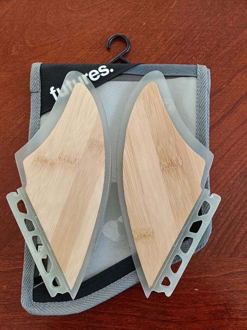 断捨離継続中です　futures ツインフィン　K2