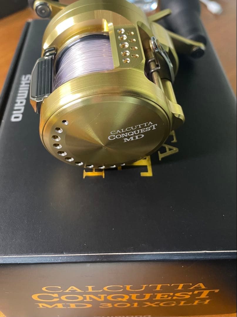 シマノ　23カルカッタコンクエストMD 301 XG 左巻き