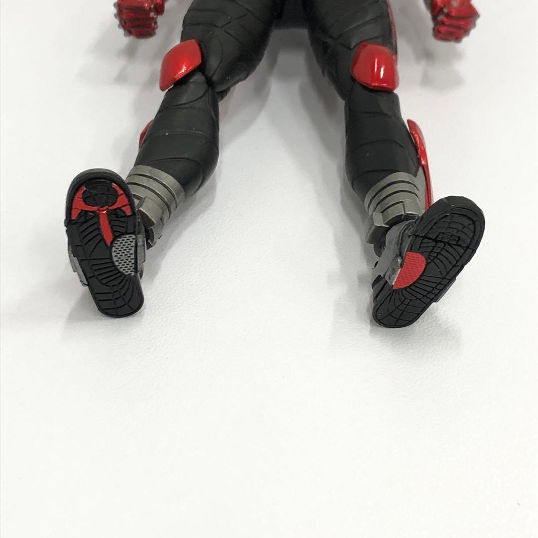 kntoy61-2131 S.H.Figuarts 仮面ライダーカブト