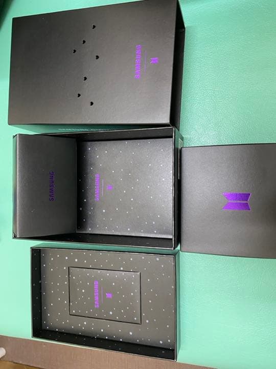 アイドル Samsung  galaxy BUDS