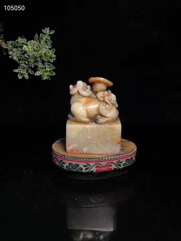 中国古美術・瑞獣賜宝印鑑・純手彫り・寿山石極品紅花凍芙蓉の印鑑・置物・文房具・