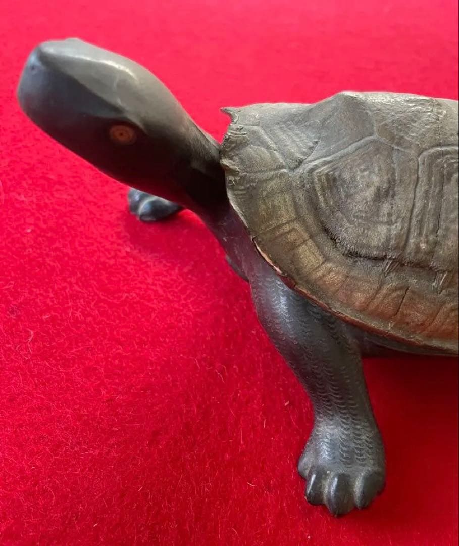 美術作品・亀の彫像・小物入れ・骨董品・松立斉・亀彫刻・印籠・彫刻・美術品