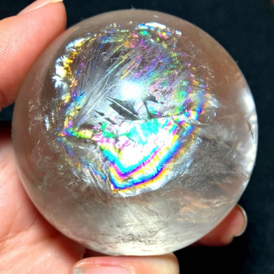超大玉　62mm 虹入りゴールドルチルクォーツ　丸玉　スフィア　金針水晶