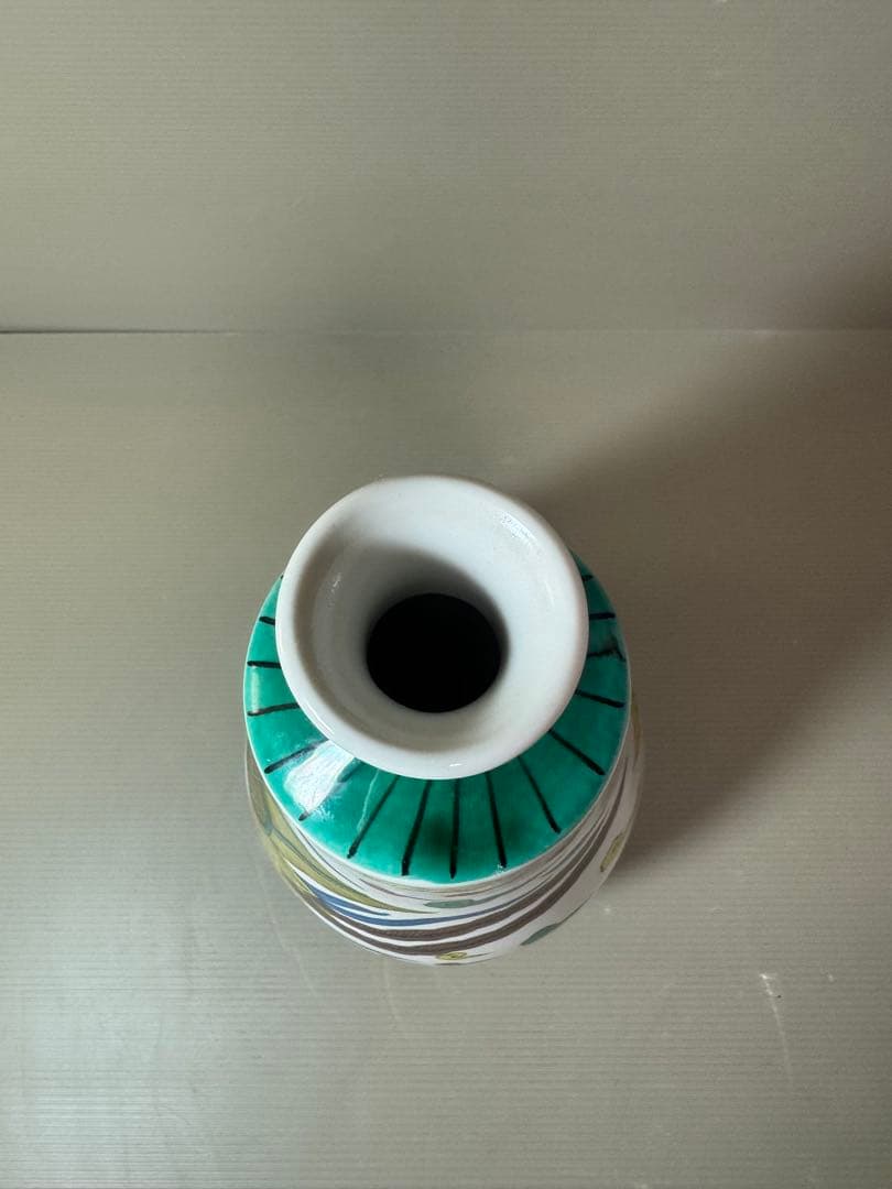 2857 九谷焼　雲鳥文　花瓶