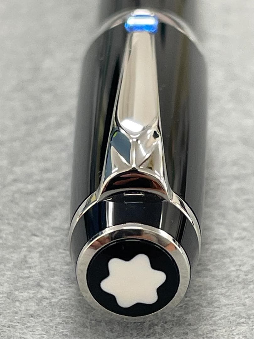 【未使用】MONTBLANC モンブラン 万年筆 ボエム ミッドサイズ EF