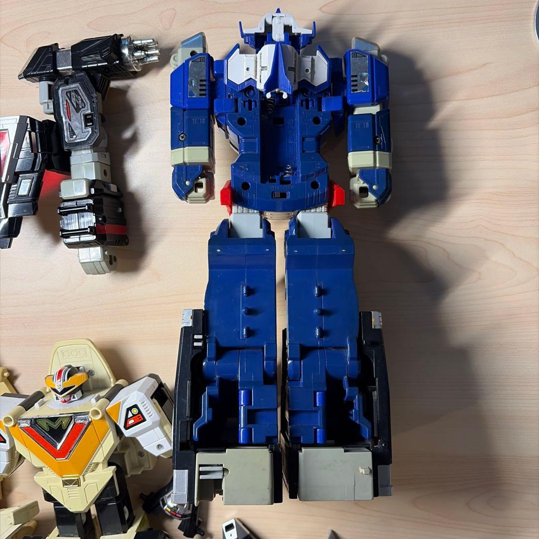 電磁戦隊メガレンジャー