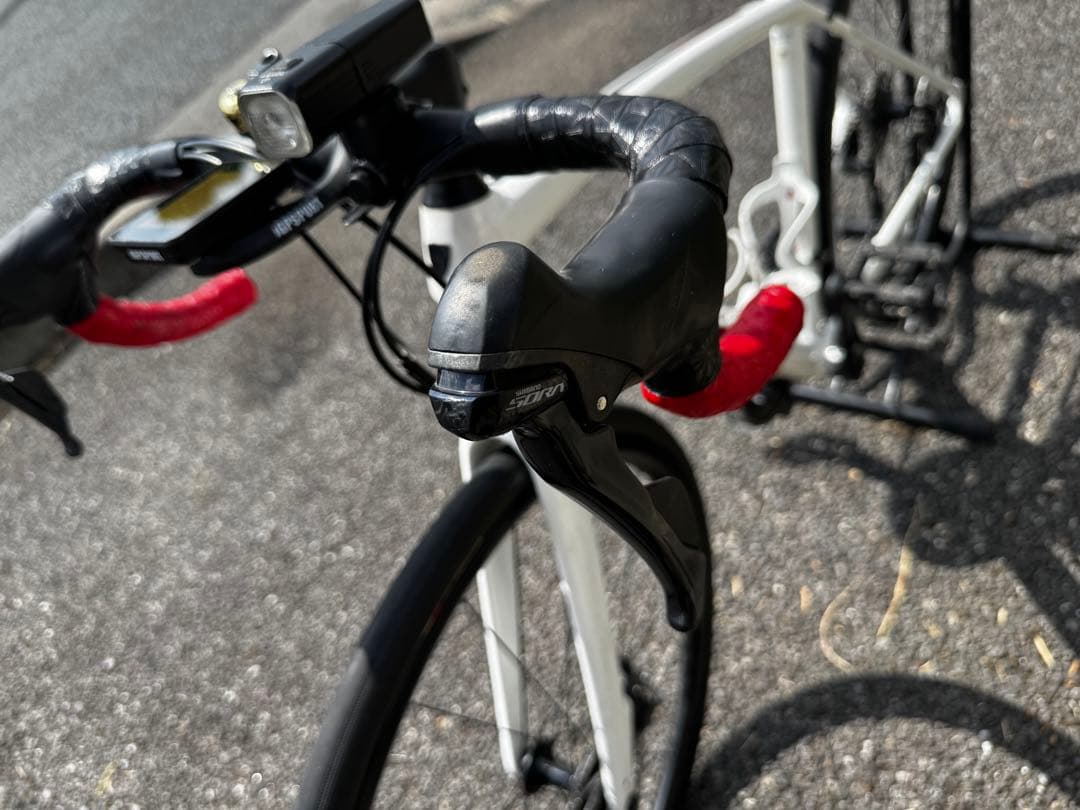 TREK ホワイト ロードバイク Shimano Sora