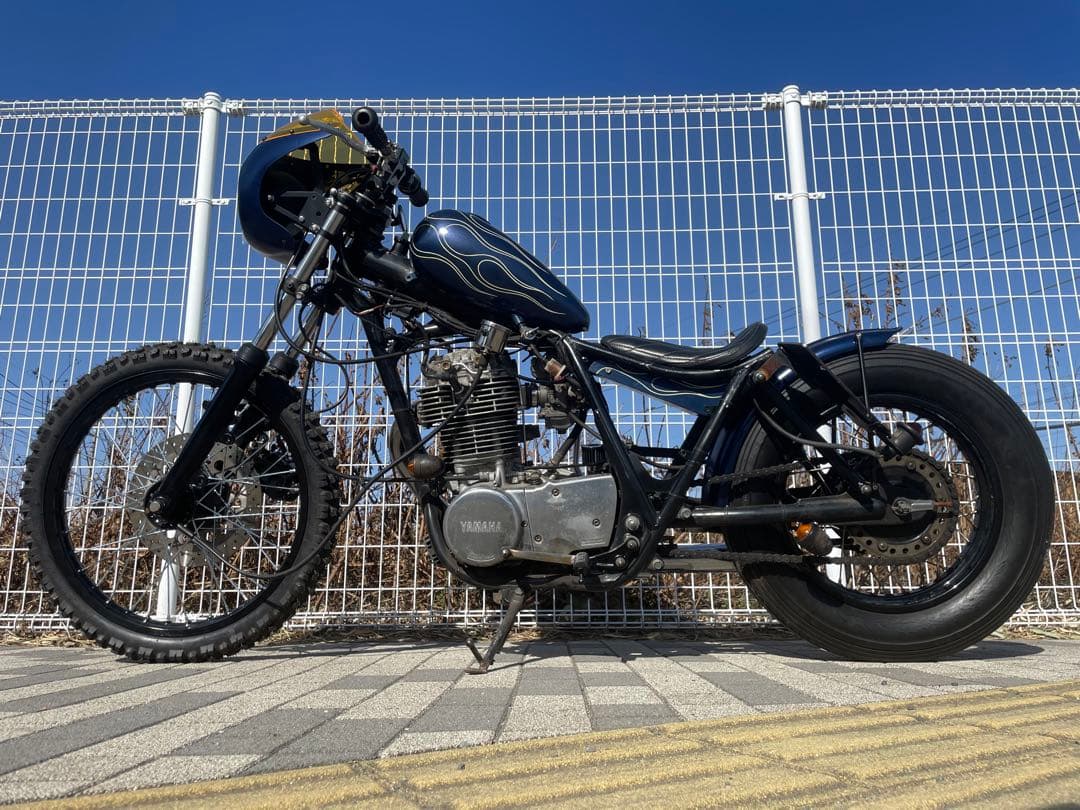オートバイ・バイク SR400