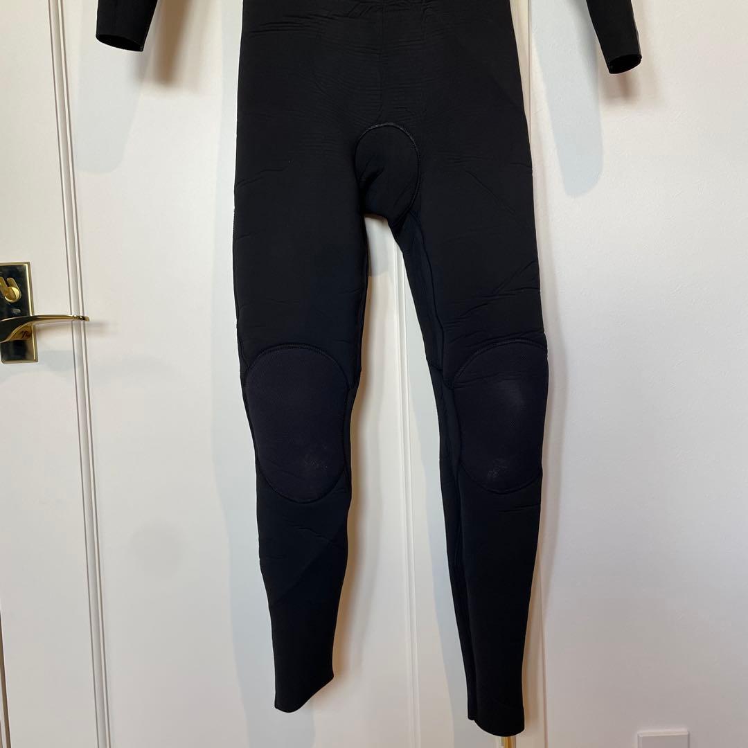 VISSLA ブラック フルスーツ ジッパー付き