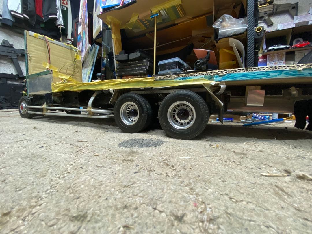 タミヤ1/14トレーラーフルオペ　平ボディ　キャブとその他欠品あり