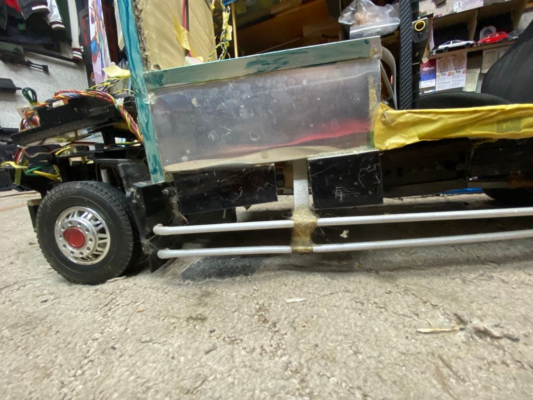 タミヤ1/14トレーラーフルオペ　平ボディ　キャブとその他欠品あり