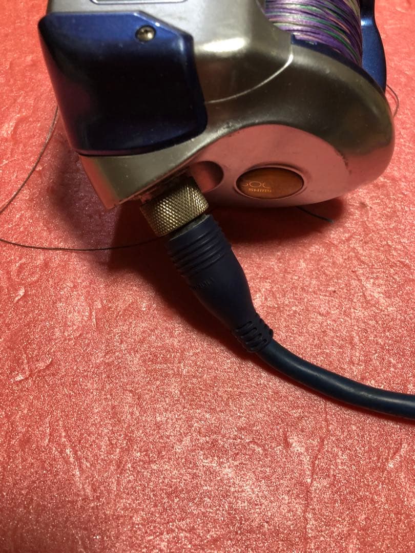 シマノ　電動リール　3000H