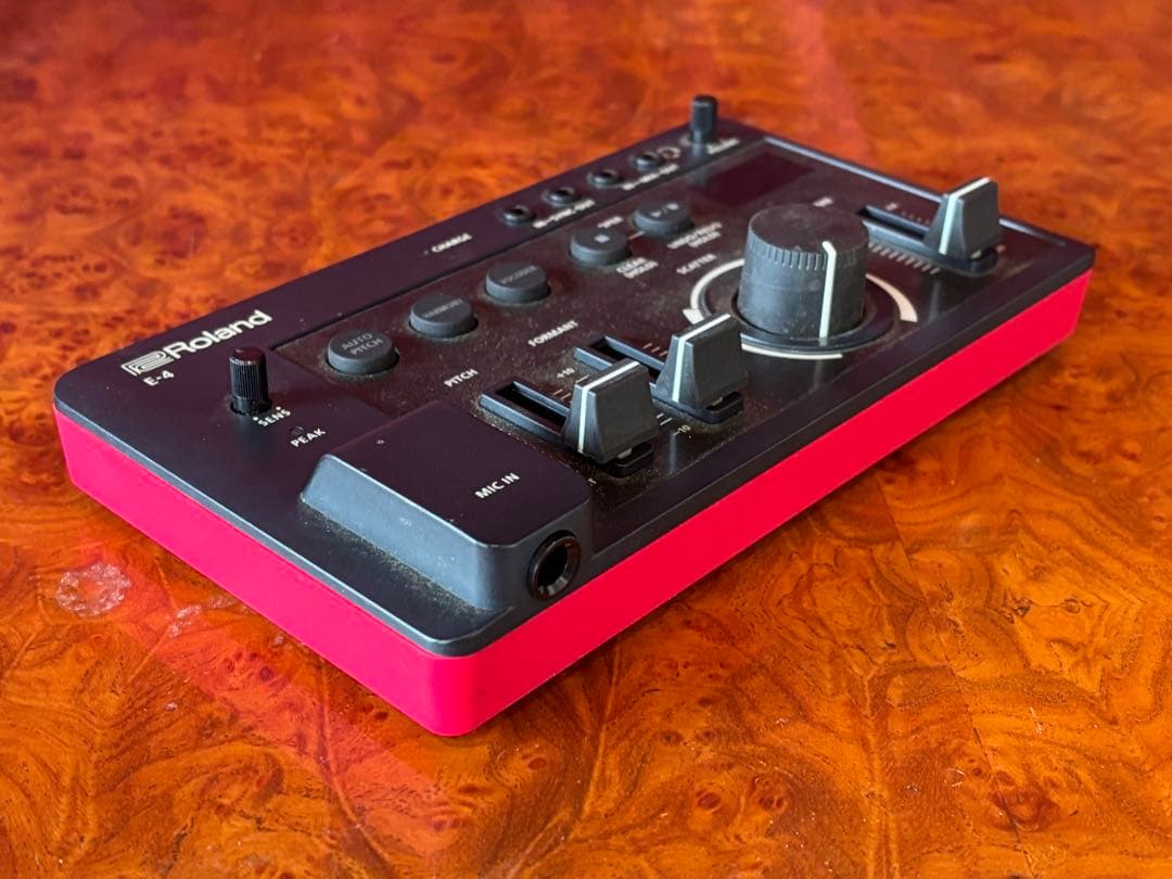 Roland E-4 マイク用アクセサリー
