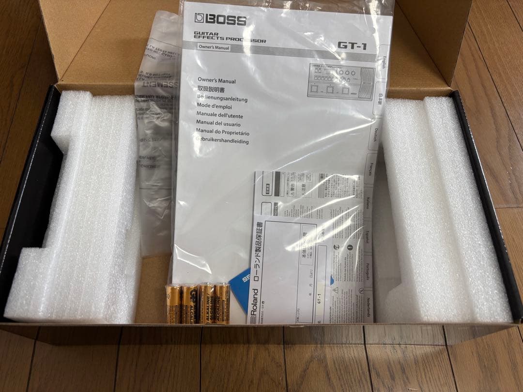 BOSS GT-1 エフェクター本体＋ACアダプタ純正品＋GT-1の教科書
